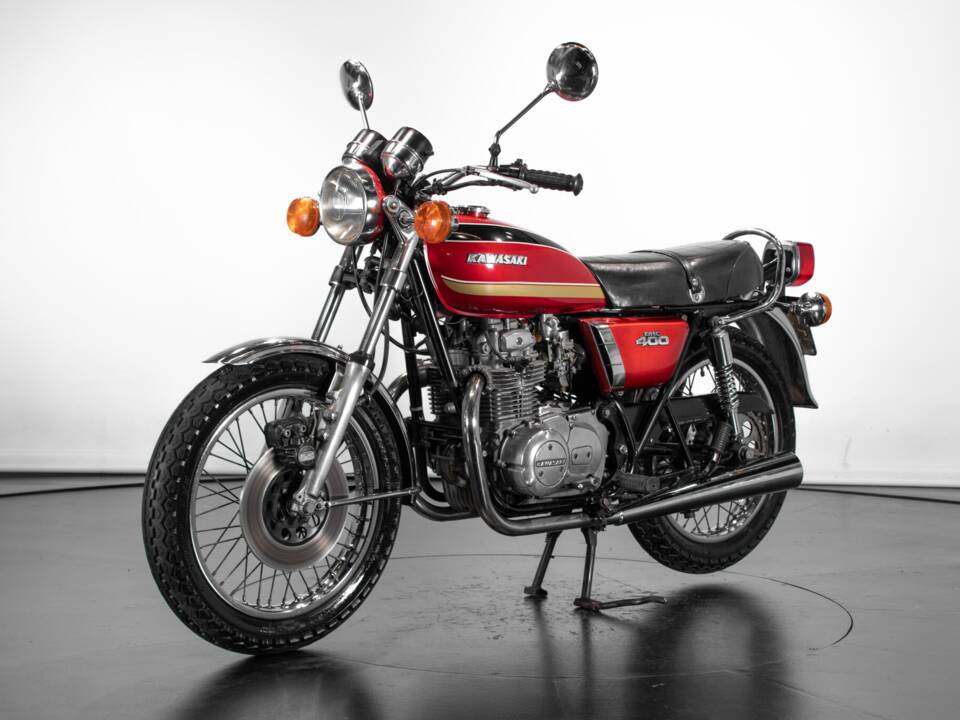 Image 8/40 of Kawasaki Z 400 (1975)