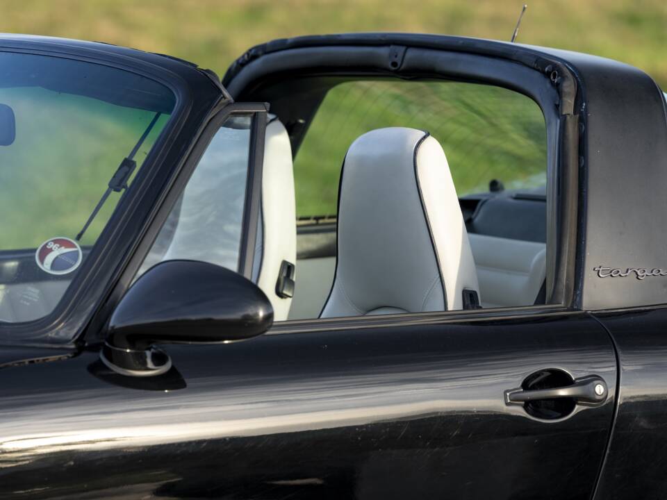 Immagine 28/50 di Porsche 911 Carrera 4 (1980)