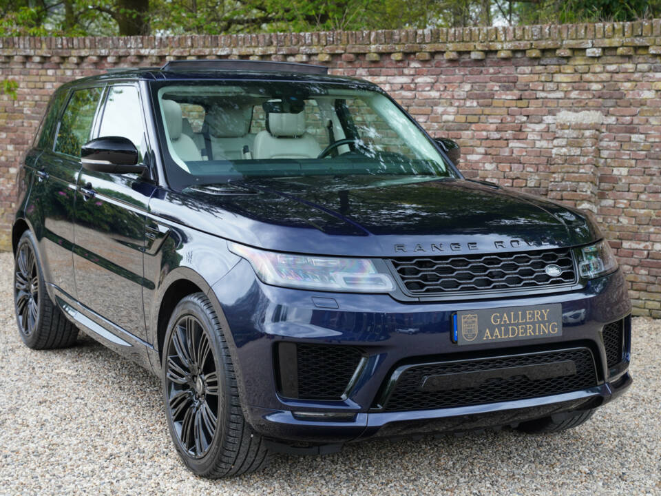 Image 26/50 of Land Rover Range Rover Sport P400e PHEV (2020)