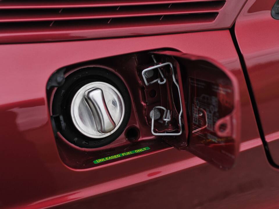 Image 28/31 of Mercedes-Benz 190 E (1993)