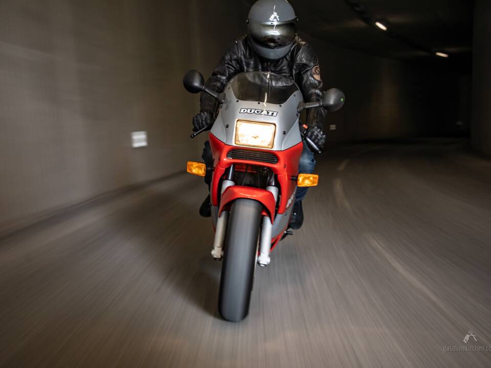 Bild 30/36 von Ducati DUMMY (1989)