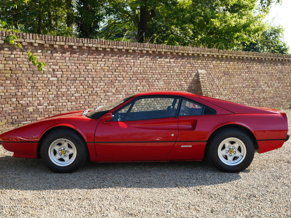 Imagen 49/50 de Ferrari 308 GTB (1977)