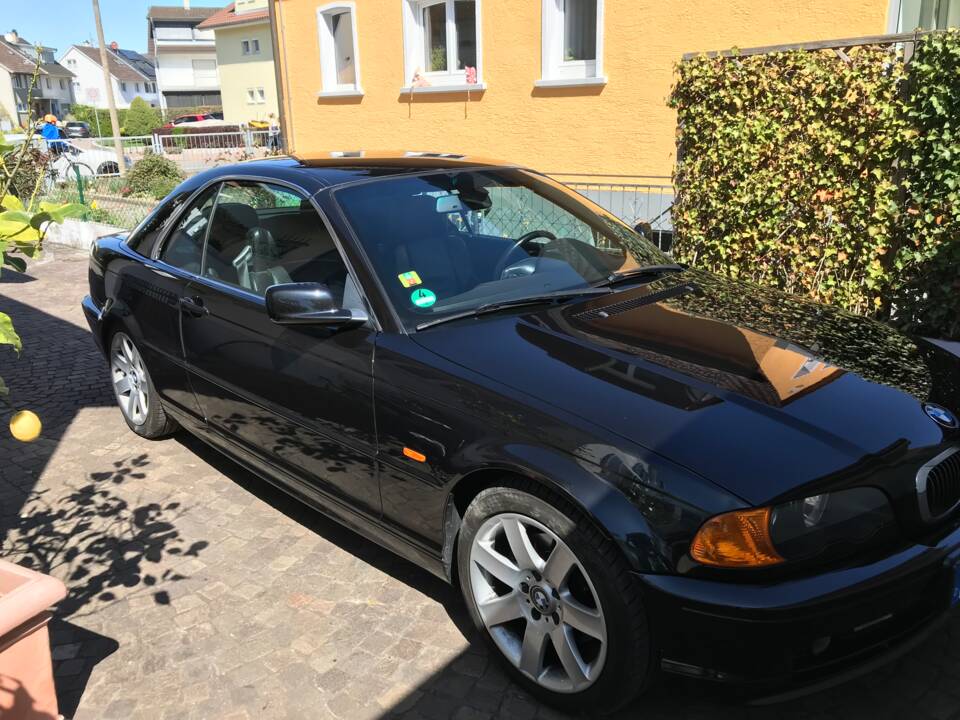 Imagen 4/7 de BMW 323Ci (2000)