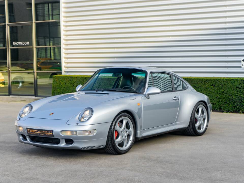 Bild 3/33 von Porsche 911 Carrera 4S (1996)