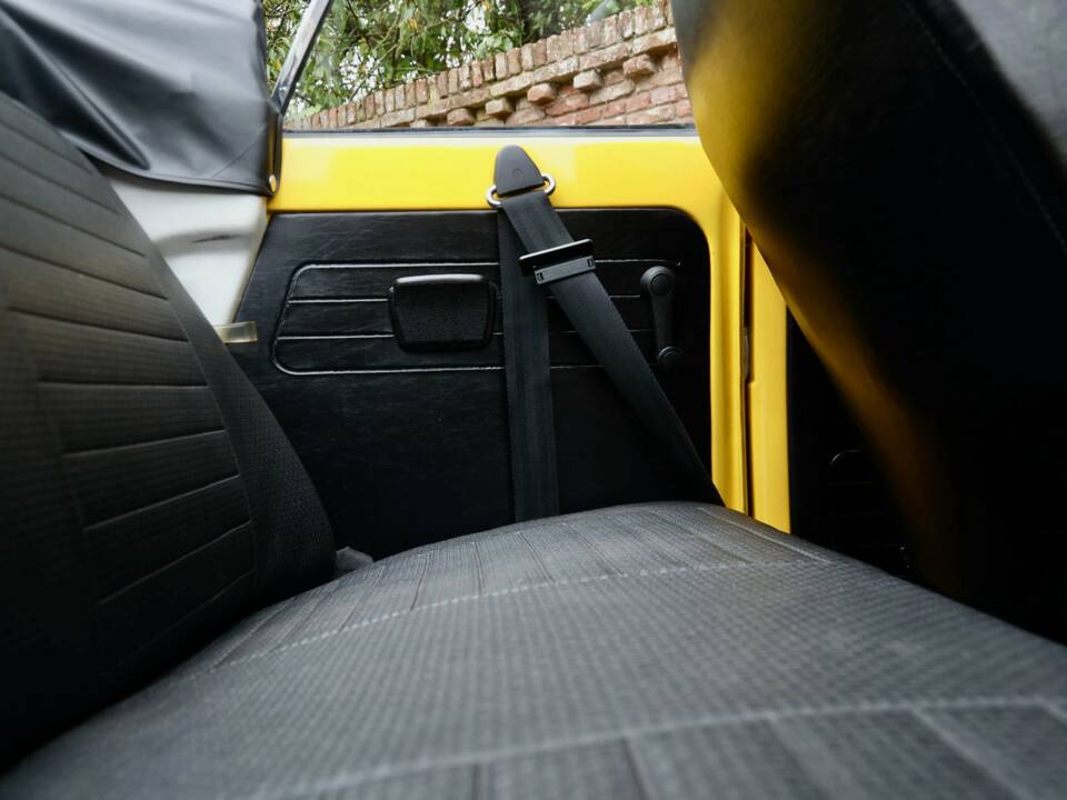 Immagine 29/50 di Volkswagen Maggiolone 1303 (1975)