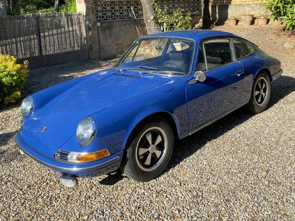 Bild 7/8 von Porsche 911 2.4 E (1968)