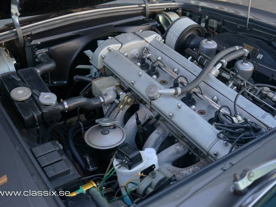 Bild 6/22 von Aston Martin DBS (1972)