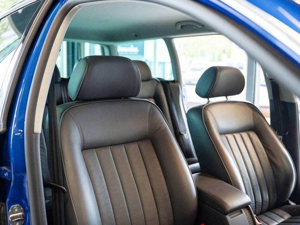 Image 42/59 de Volkswagen Passat Variant 4.0 W8 (2004)