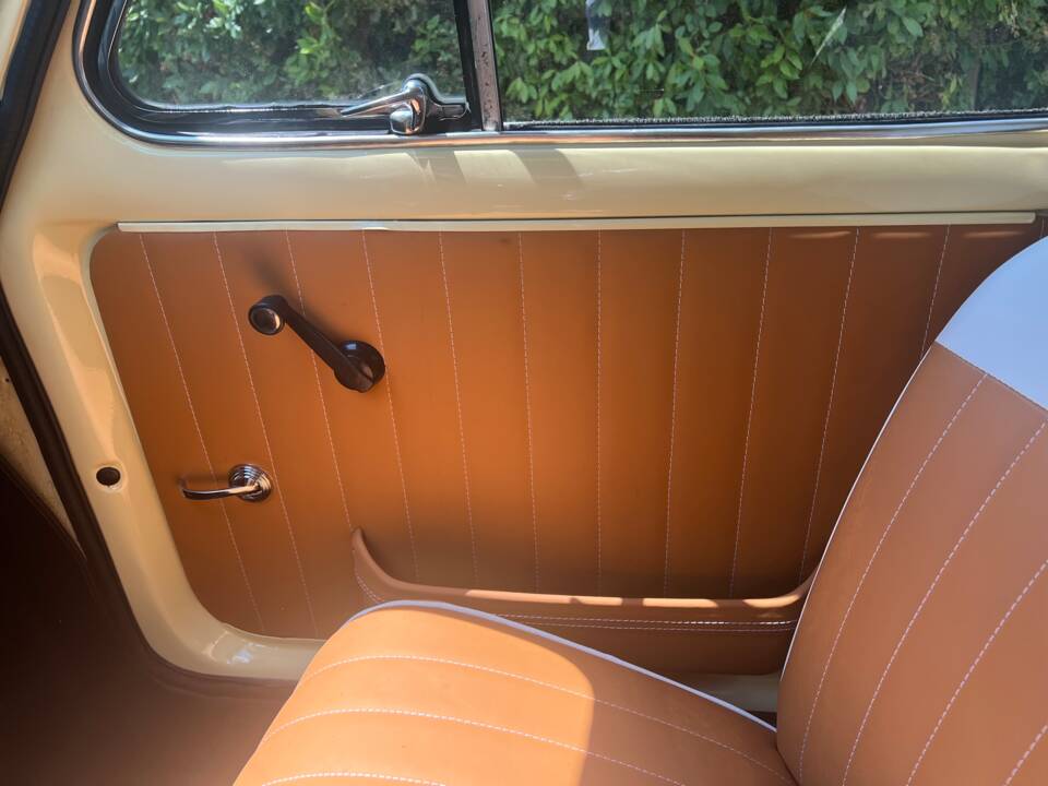 Bild 17/21 von FIAT 500 L (1970)