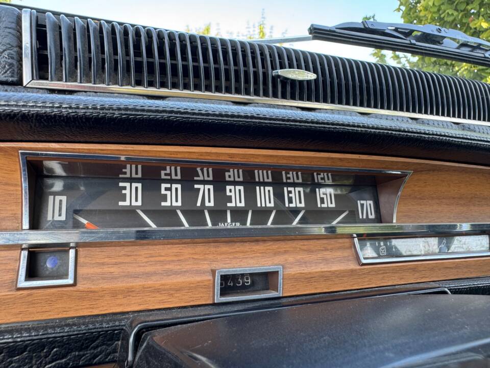Bild 24/44 von Renault R 16 (1967)