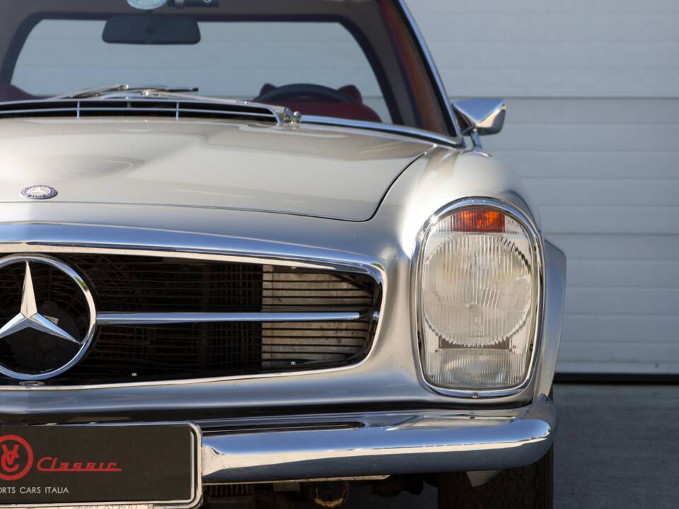 Bild 16/70 von Mercedes-Benz 280 SL (1967)