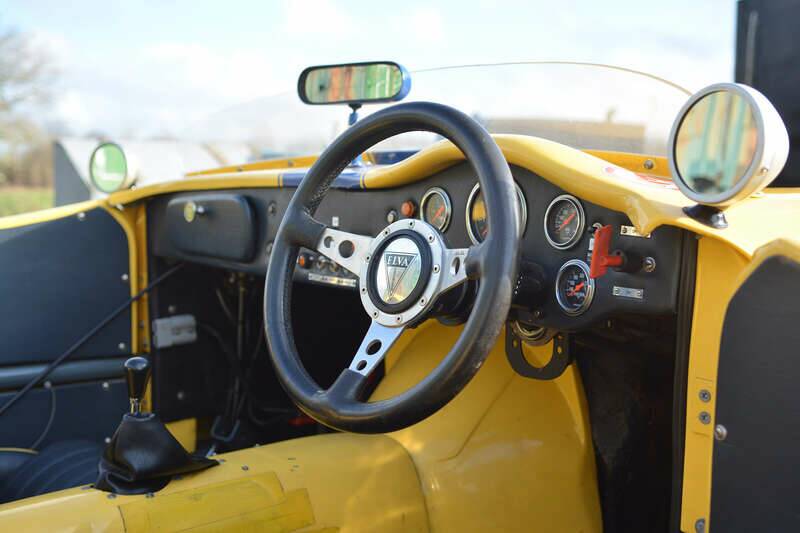 Image 36/50 of Elva Courier (1963)