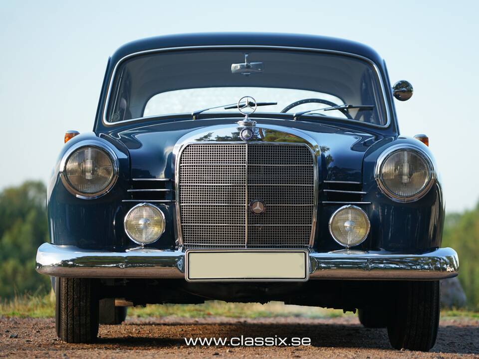 Immagine 10/20 di Mercedes-Benz 190 b (1960)