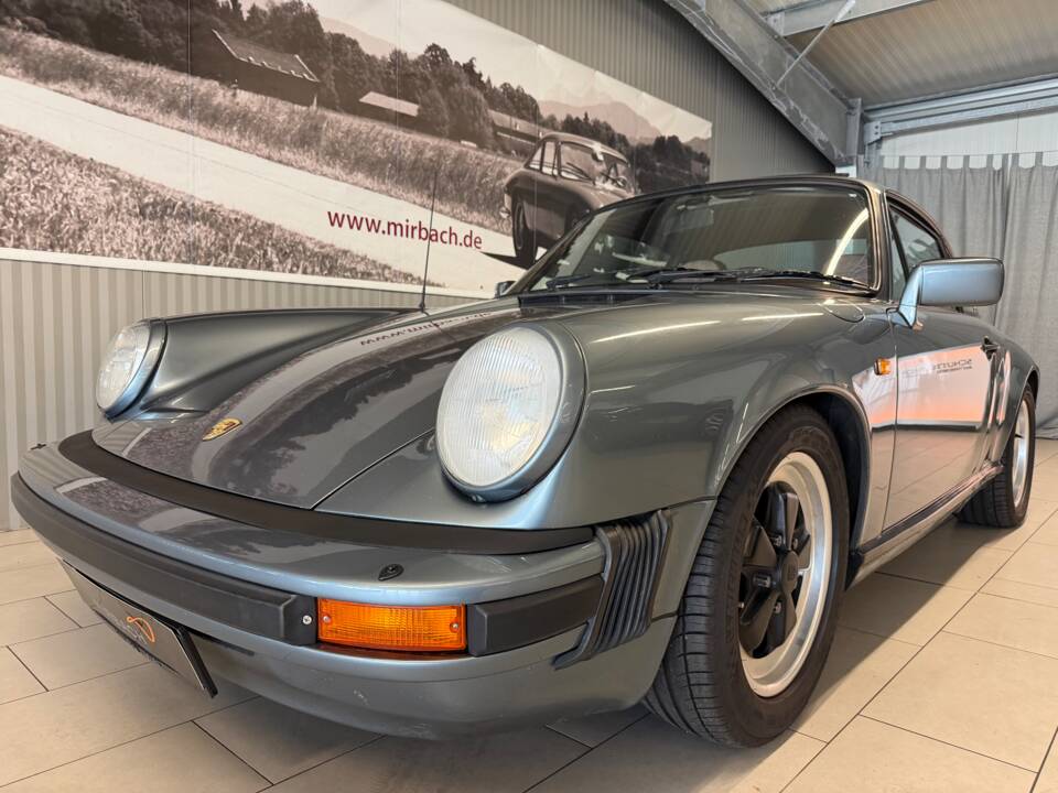 Image 4/18 de Porsche 911 SC 3.0 (1983)
