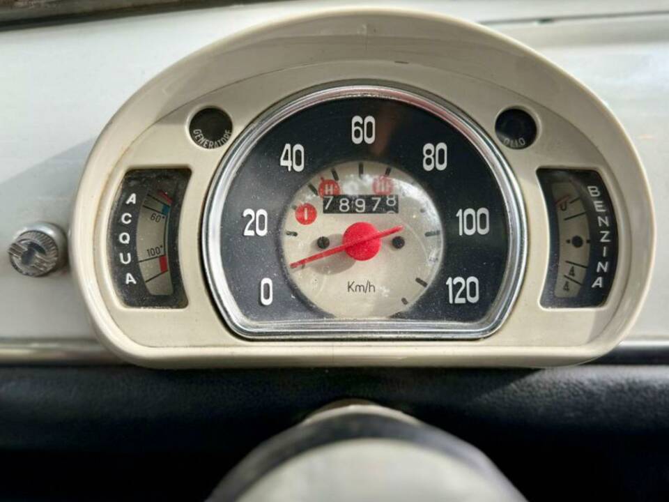 Image 13/28 of FIAT 600 D (1964)