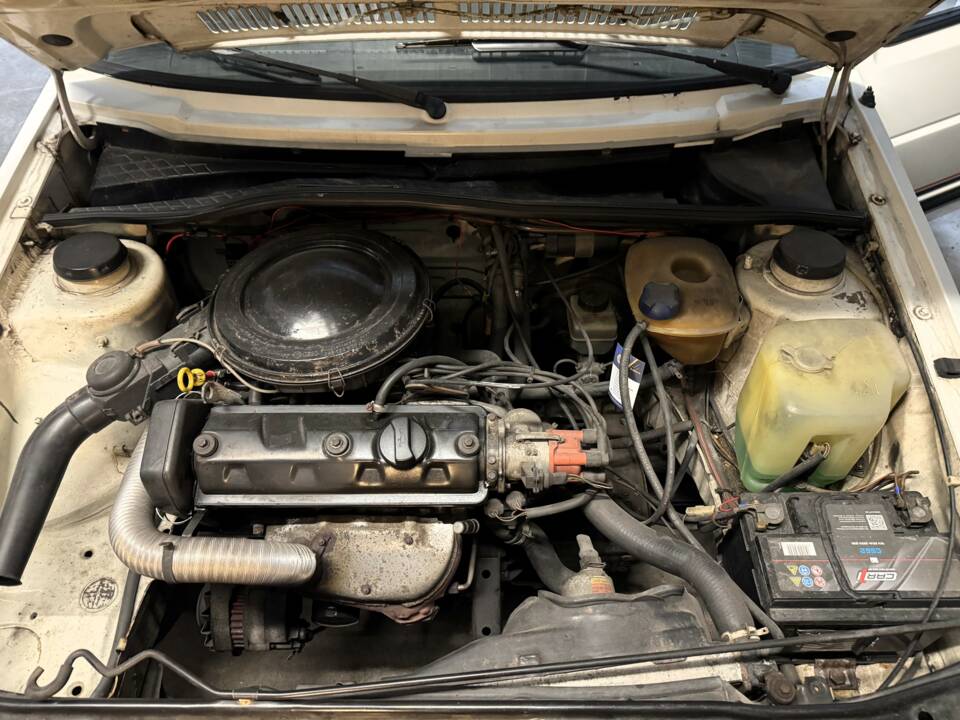 Image 14/22 of Volkswagen Golf Mk II 1.3 (1987)
