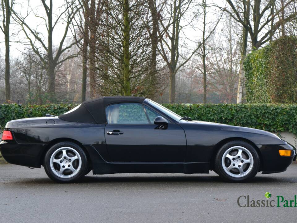 Bild 20/50 von Porsche 968 (1992)