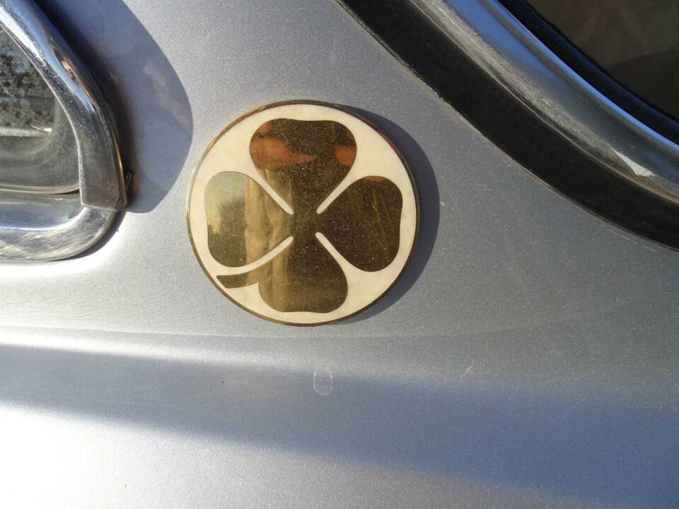 Image 25/50 of Alfa Romeo 1750 GT Veloce (1971)