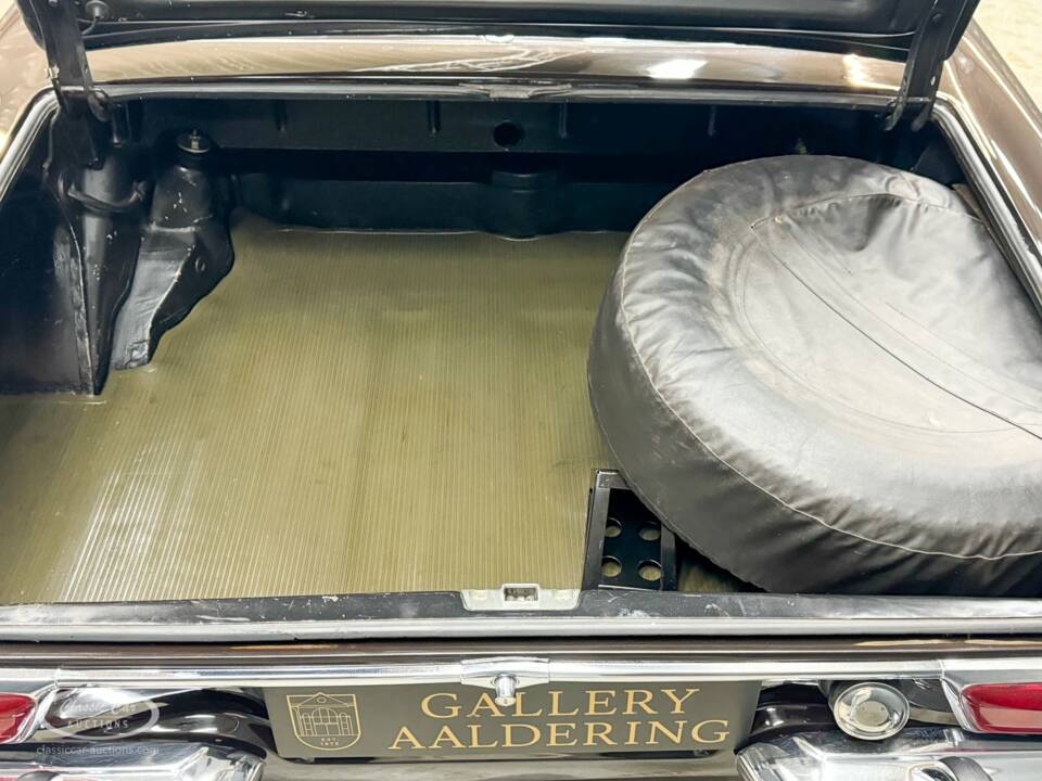 Image 25/38 of Mercedes-Benz 280 SL (1968)