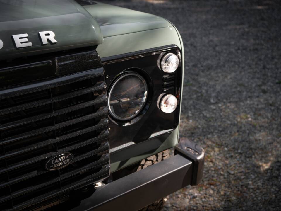 Image 53/67 of Land Rover Defender 110 Turbo Diesel (1999)