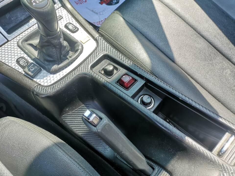 Imagen 13/38 de Mercedes-Benz SLK 200 Kompressor (2002)