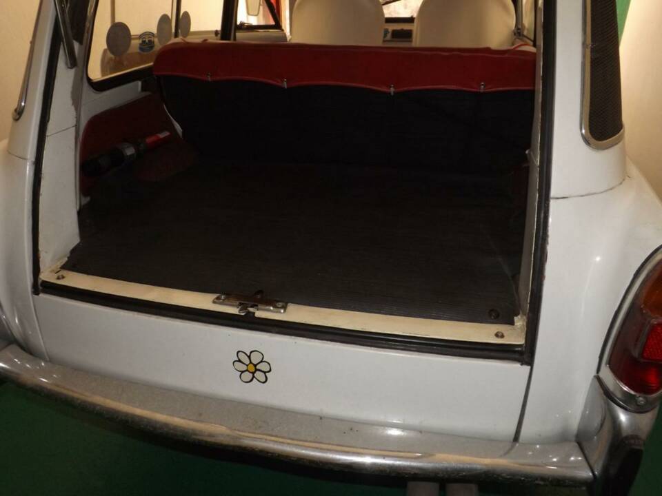 Immagine 28/50 di Autobianchi Bianchina Panoramica (1967)