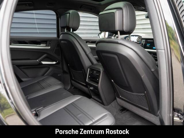 Imagen 27/34 de Porsche Cayenne Coupé E-Hybrid (2025)