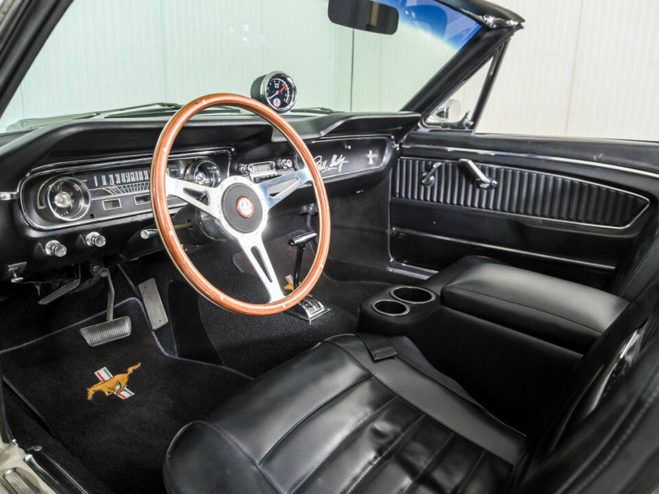 Immagine 11/50 di Ford Mustang 289 (1965)