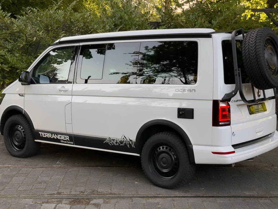 Bild 15/32 von Volkswagen T6 Multivan 2.0 TDI (2017)