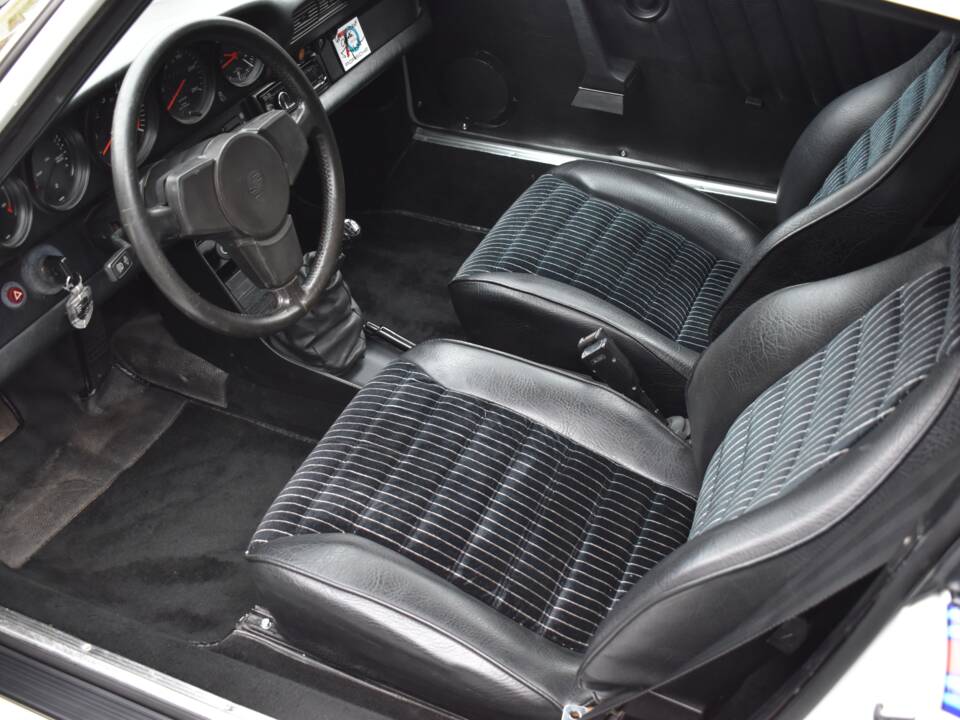 Bild 37/93 von Porsche 911 SC-L 3.1 (1978)