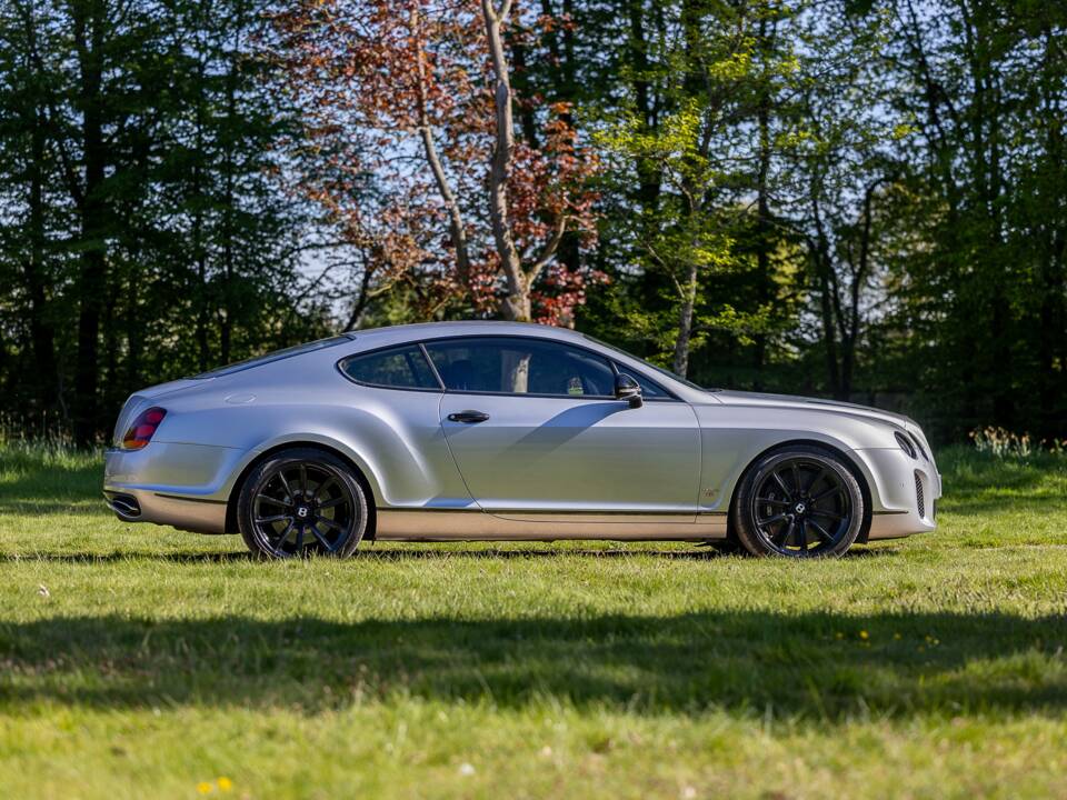 Image 29/46 of Bentley Continental Supersports (2010)