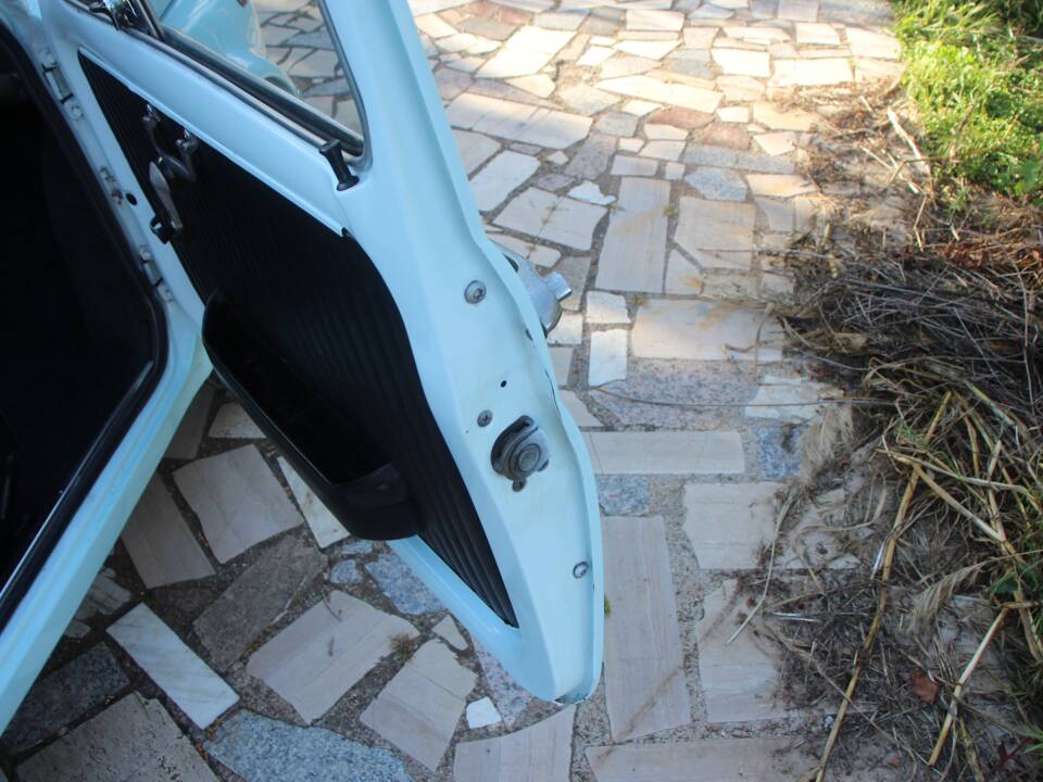 Image 61/71 of FIAT 500 F (1968)