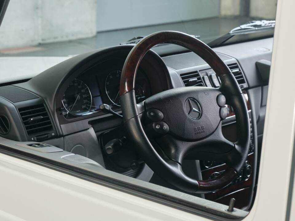 Bild 40/50 von Mercedes-Benz G 500 (kurz) (2007)