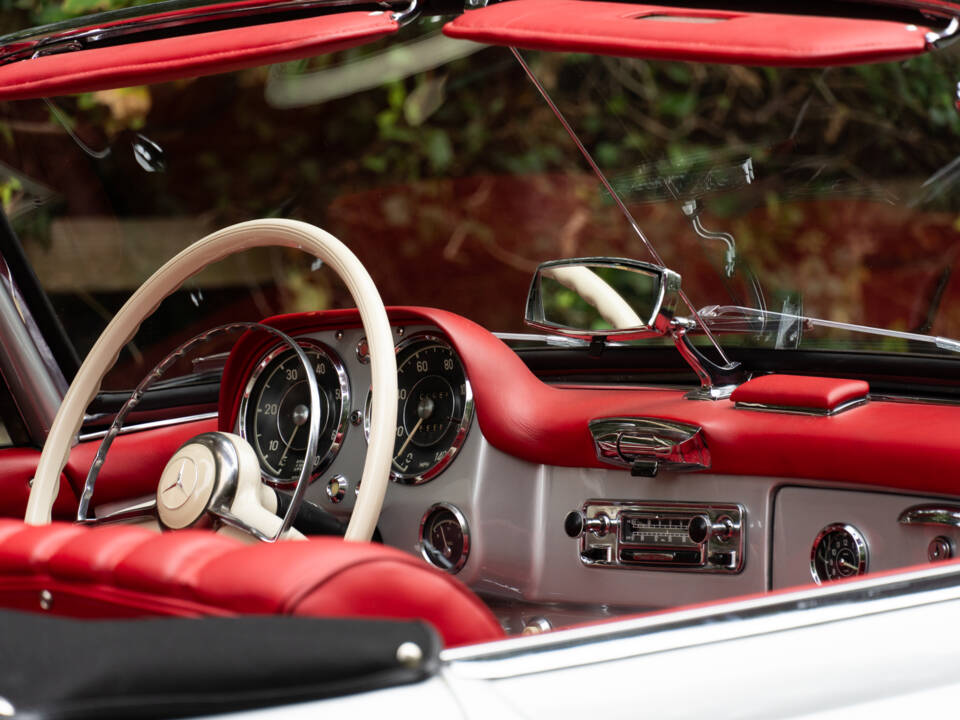 Imagen 17/18 de Mercedes-Benz 190 SL (1962)