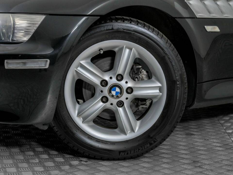 Image 4/50 of BMW Z3 1.8 (2001)