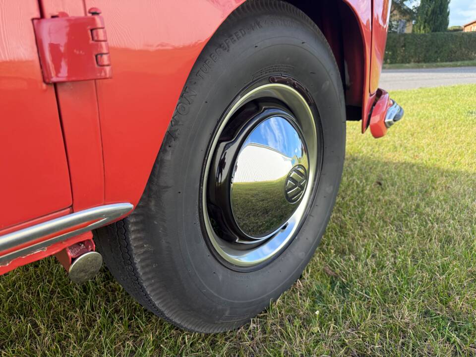 Afbeelding 27/75 van Volkswagen T1 Samba 1.2 (1958)