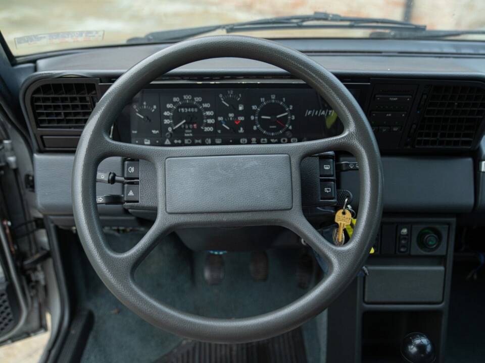 Bild 40/50 von FIAT Regata 100 DS "Riviera" (1987)