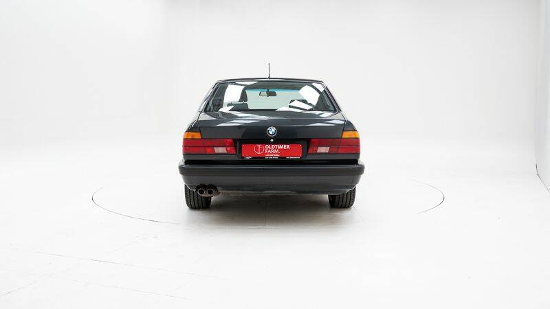 Afbeelding 7/15 van BMW 730i (1988)