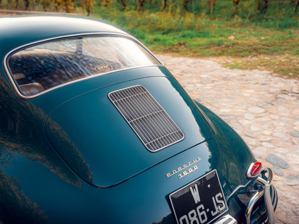 Image 24/80 of Porsche 356 A 1600 (1958)