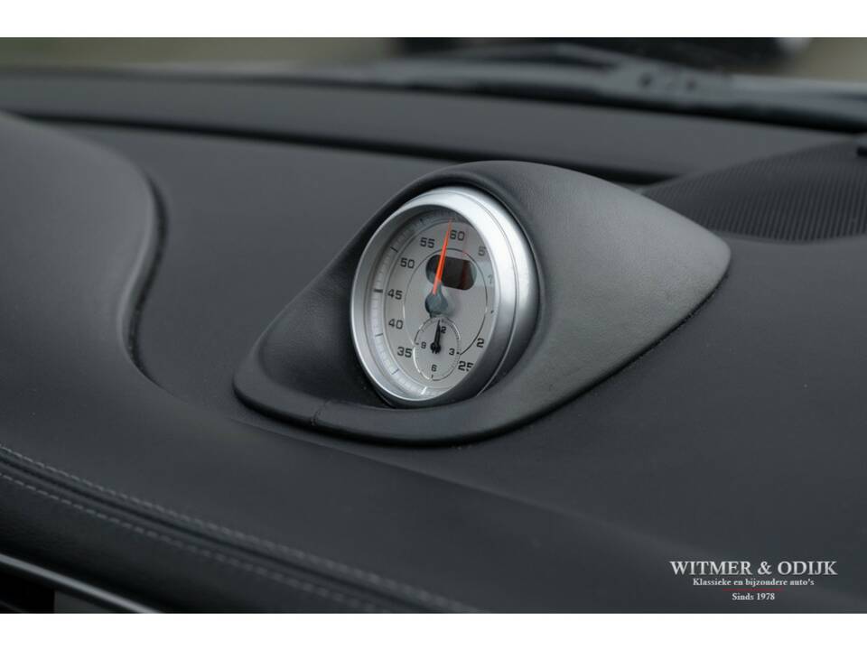 Image 29/41 of Porsche 911 Carrera 4S (2009)