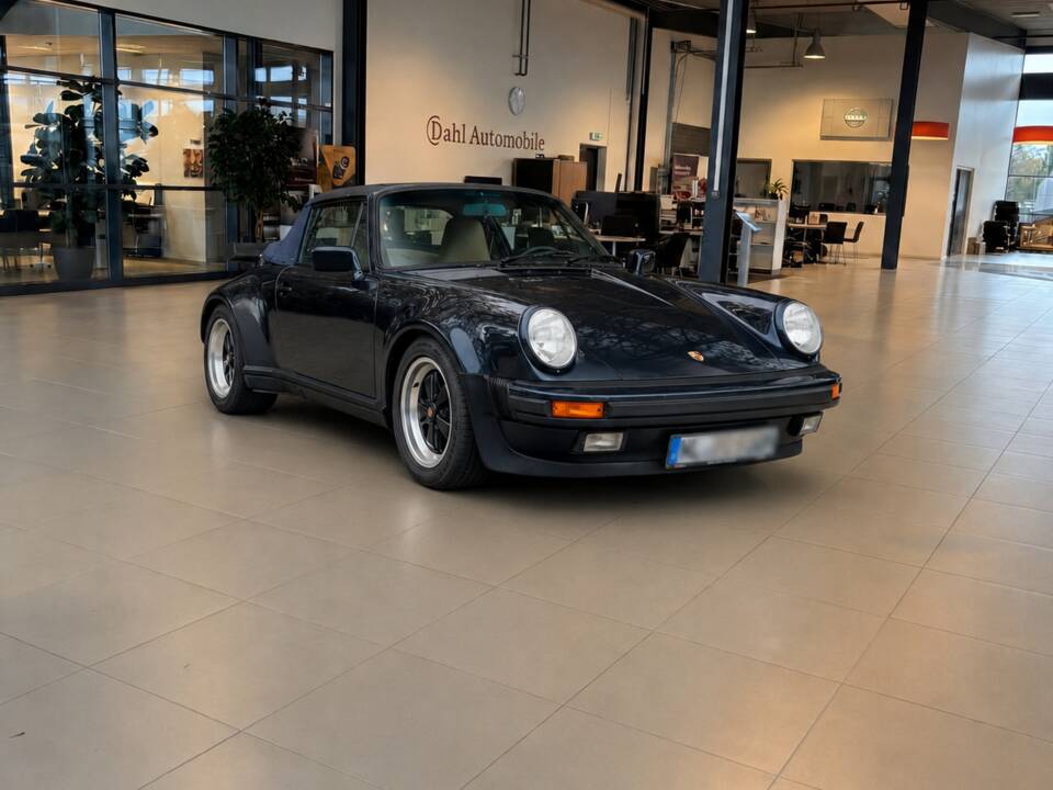 Image 1/16 of Porsche 911 Turbo 3.3 (1988)