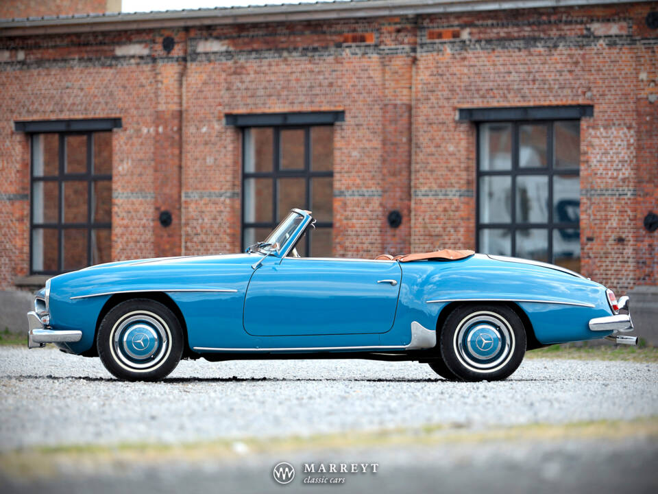 Imagen 2/50 de Mercedes-Benz 190 SL (1962)