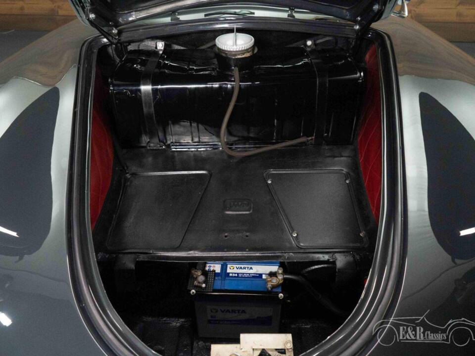 Image 6/18 of Porsche 356 1600 Speedster (1955)