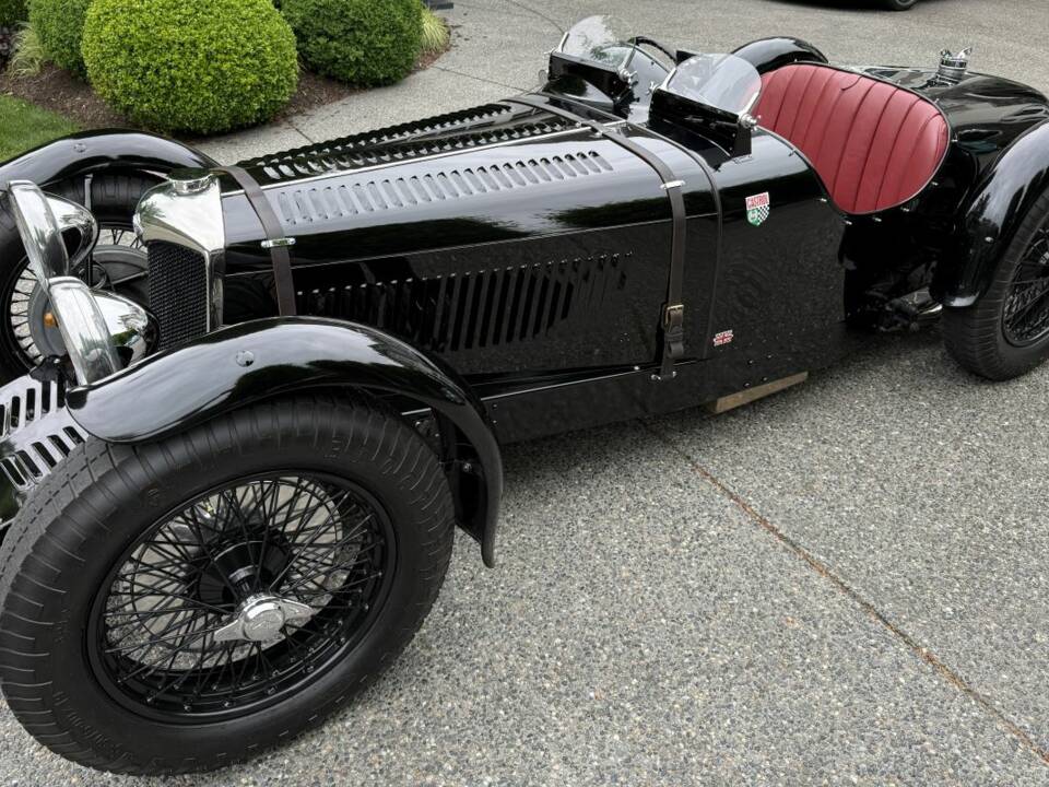 Image 2/69 of Riley 14/6 Alpine Tourer (1933)