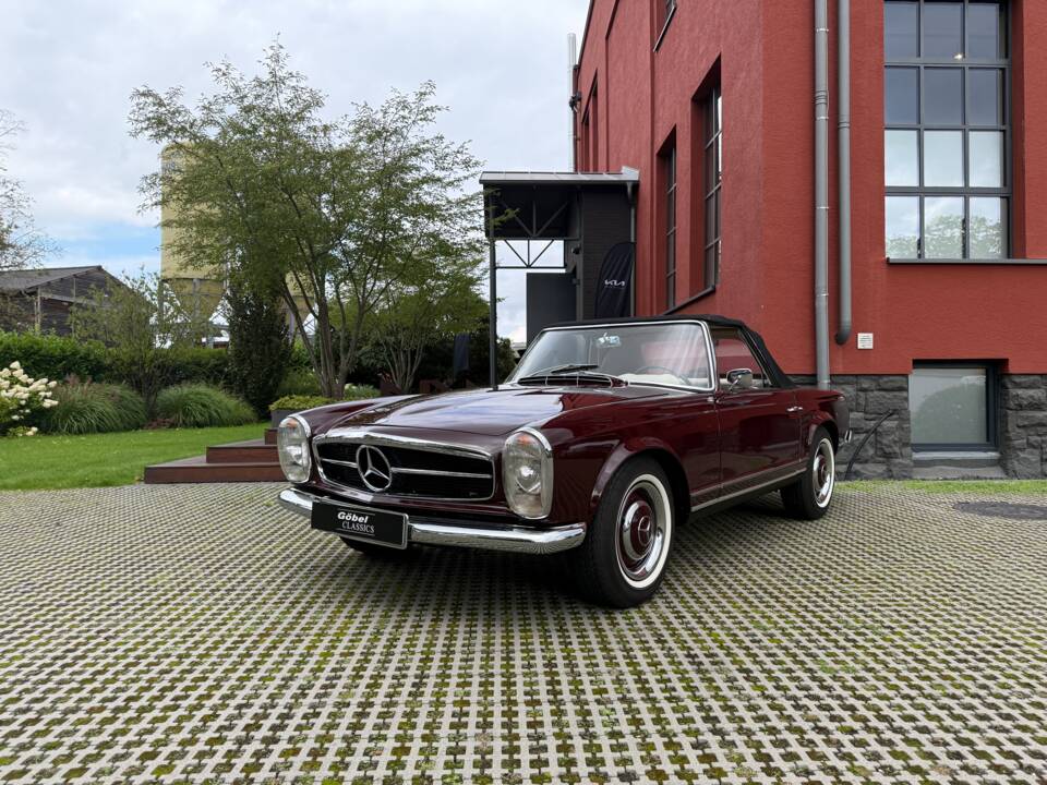 Image 1/26 de Mercedes-Benz 230 SL (1965)