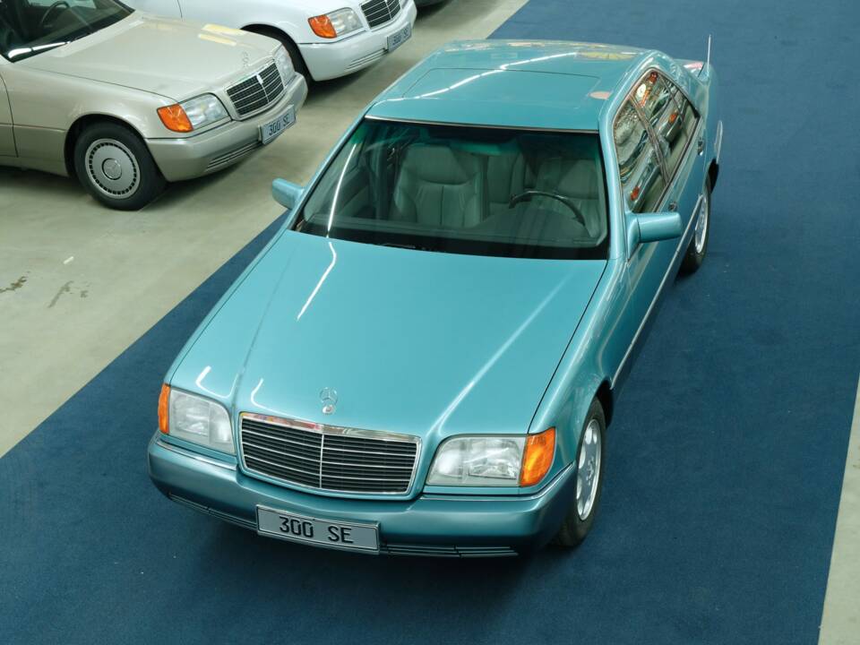 Bild 4/50 von Mercedes-Benz 300 SE (1991)