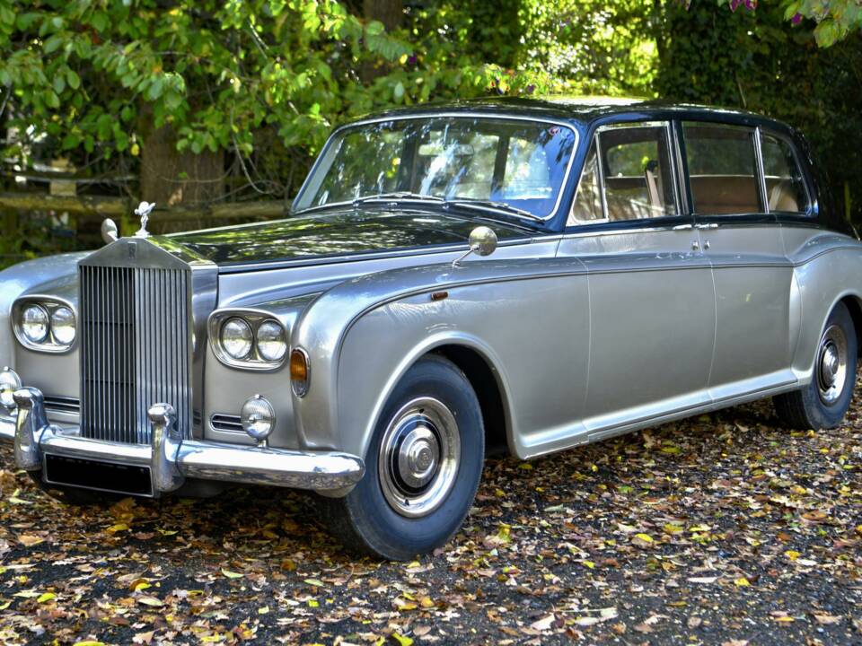 Imagen 2/46 de Rolls-Royce Phantom VI (1976)