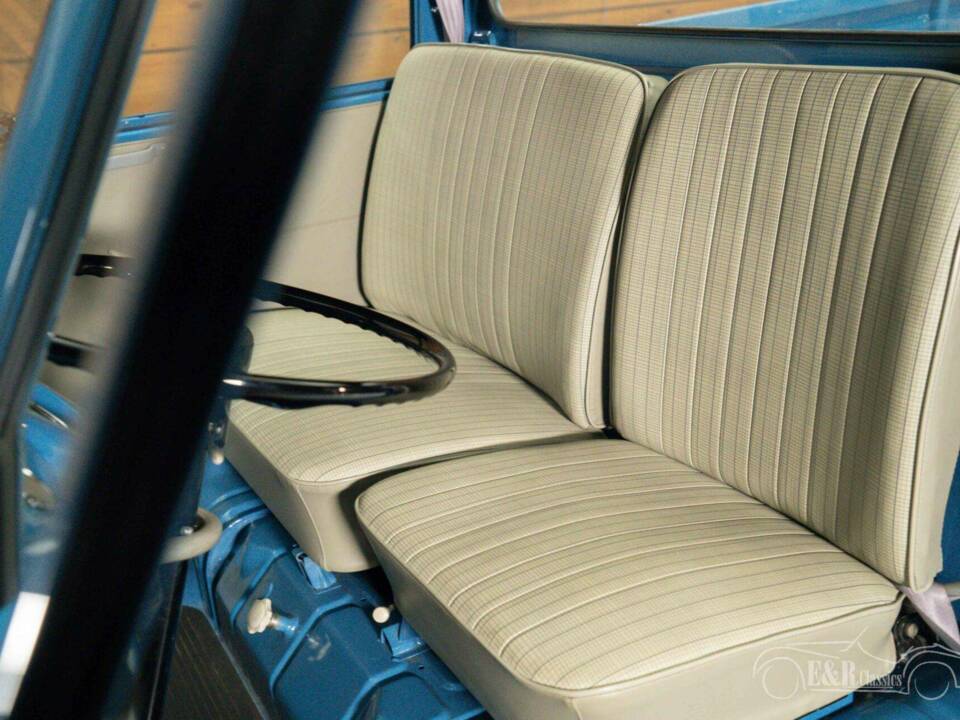 Immagine 12/19 di Volkswagen T1 Kombi (1966)