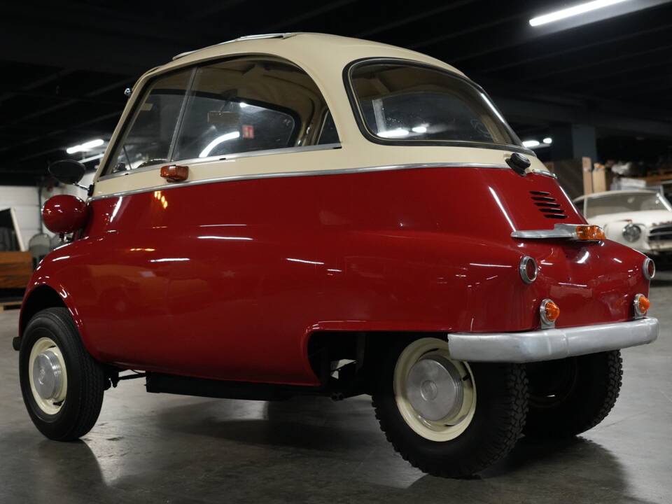 Immagine 4/20 di BMW Isetta 250 (1955)