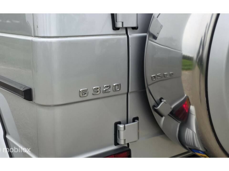 Afbeelding 12/50 van Mercedes-Benz G 320 (SWB) (1997)